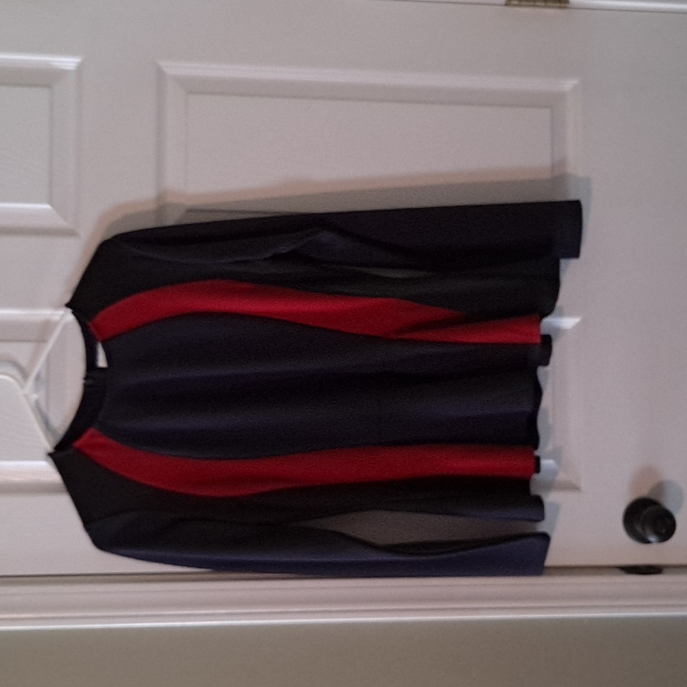 Red and blue business top